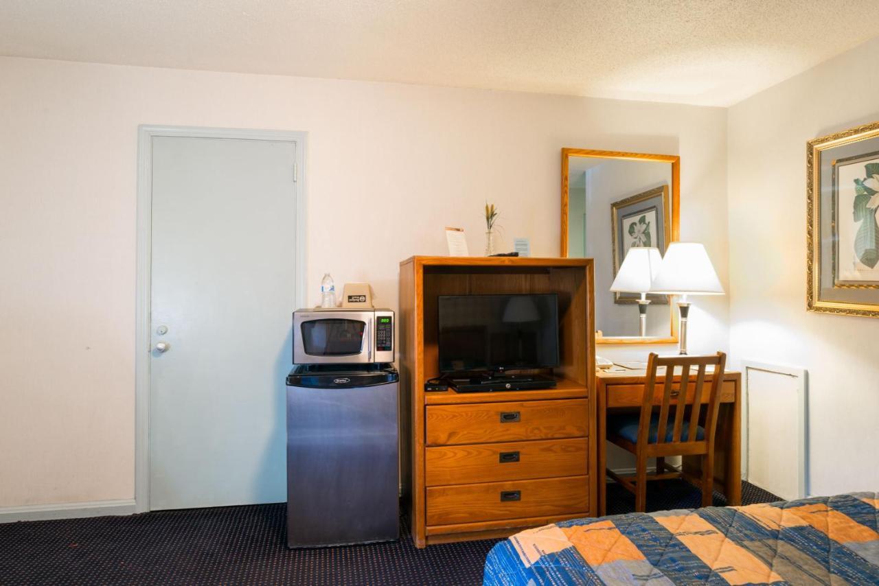 Budget Host Alexandria Motel Eksteriør billede